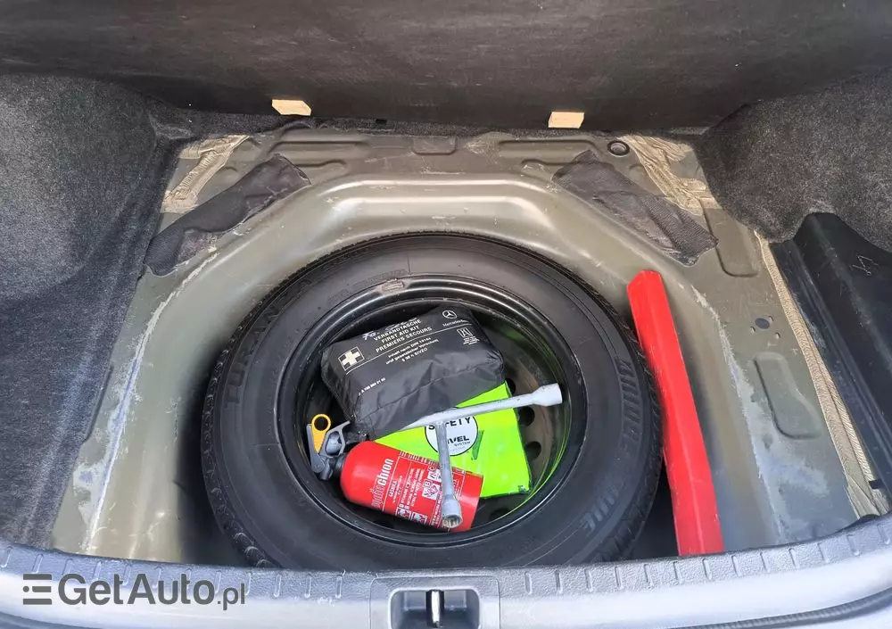 TOYOTA Corolla 1.33 Active