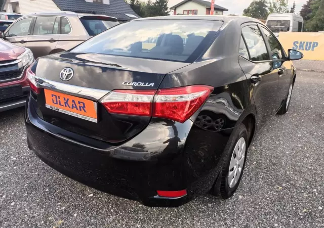 TOYOTA Corolla 1.33 Active