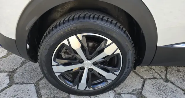 PEUGEOT 3008 BlueHDi 180 Stop & Start EAT8 GT