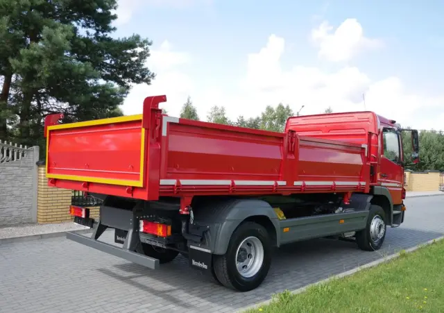 MERCEDES-BENZ ATEGO 1524 WYWROTKA 3-STRONNA, NISKI PRZEBIEG, STAN IDEALNY 