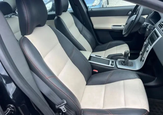 VOLVO S40 D2 DRIVe Business Edition