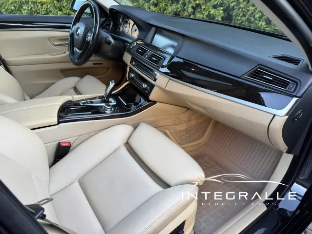 BMW Seria 5 XDrive Steptronic