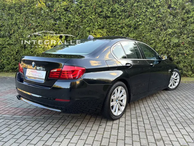 BMW Seria 5 XDrive Steptronic