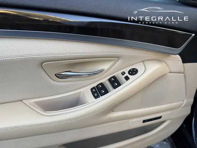 BMW Seria 5 XDrive Steptronic