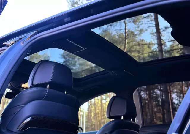 BMW Seria 7 750i xDrive