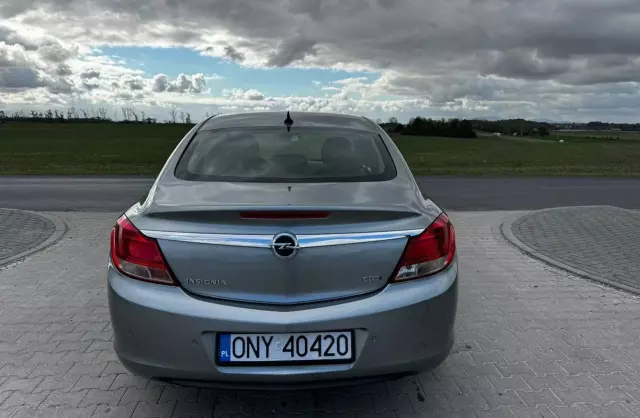 OPEL Insignia 