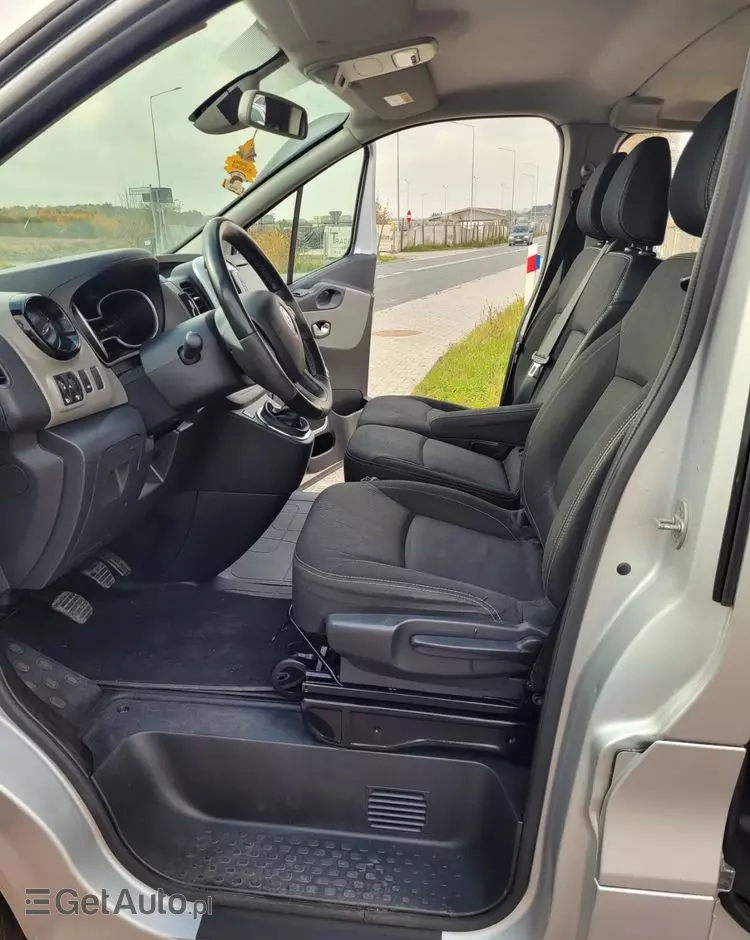 RENAULT Trafic ENERGY dCi 125 Grand Spaceclass