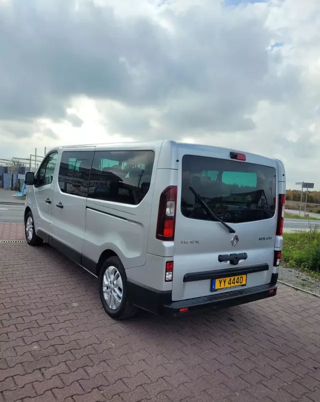 RENAULT Trafic ENERGY dCi 125 Grand Spaceclass