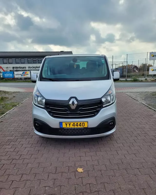 RENAULT Trafic ENERGY dCi 125 Grand Spaceclass