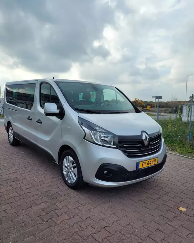 RENAULT Trafic ENERGY dCi 125 Grand Spaceclass