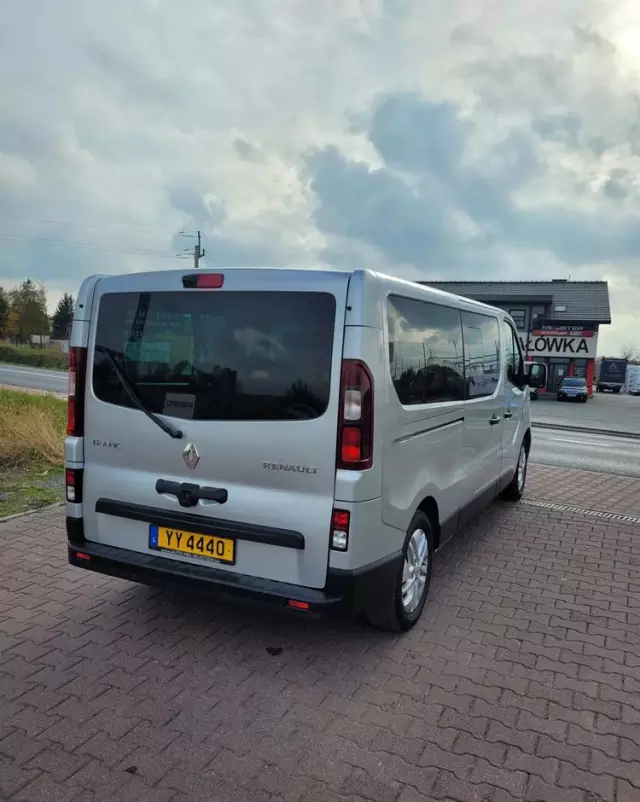 RENAULT Trafic ENERGY dCi 125 Grand Spaceclass