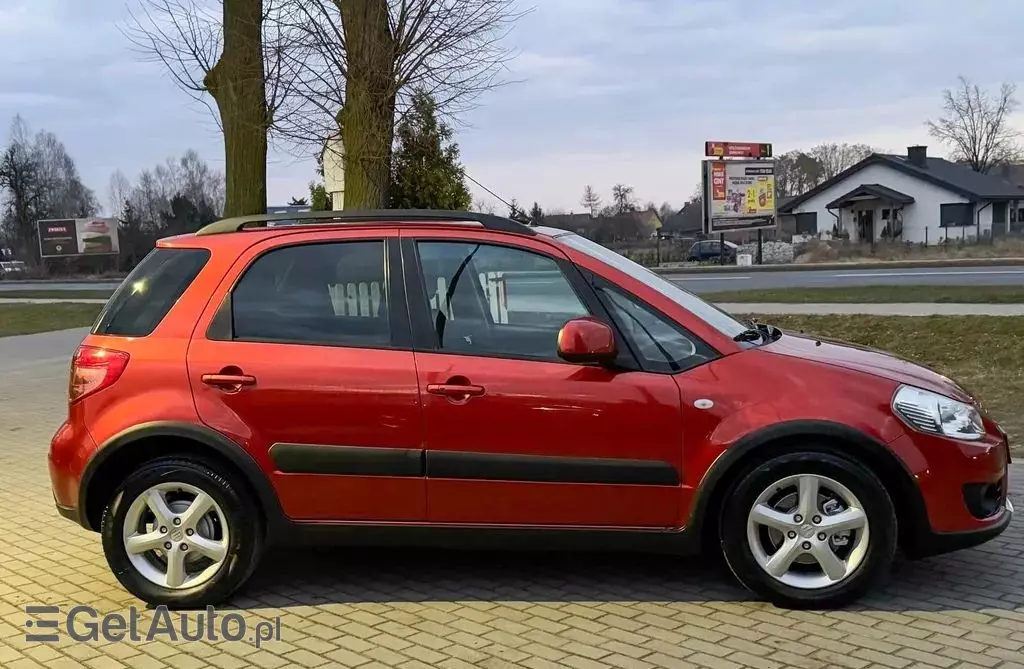 SUZUKI SX4 