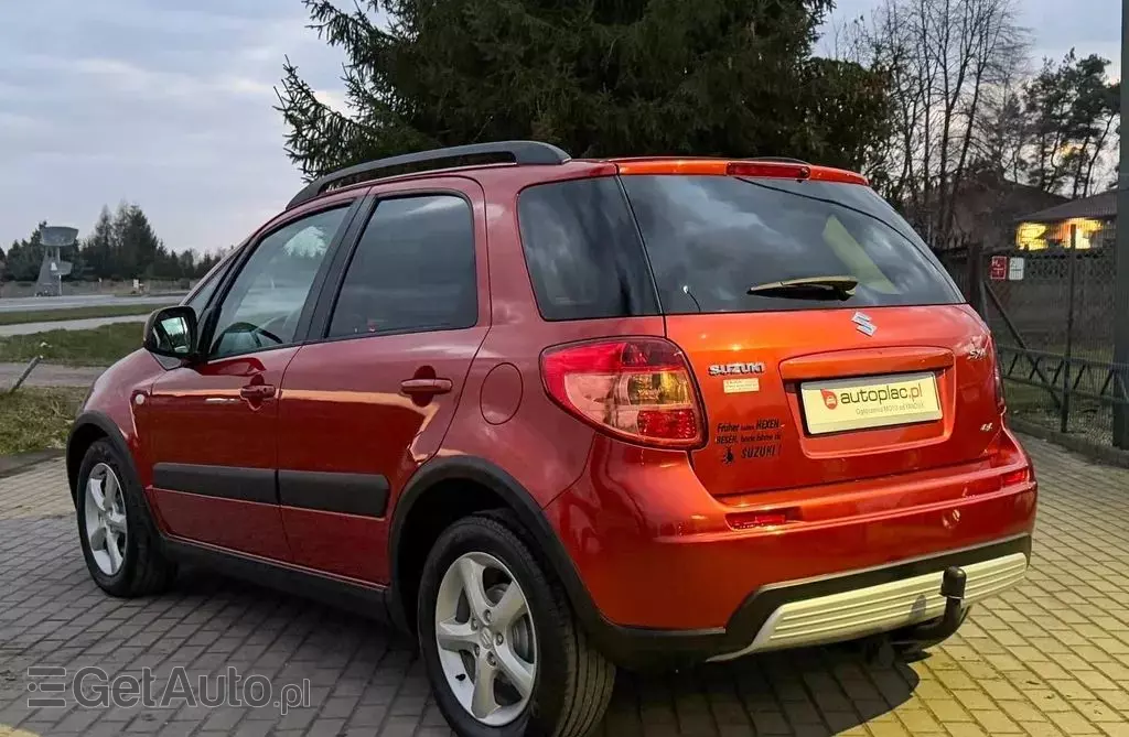 SUZUKI SX4 