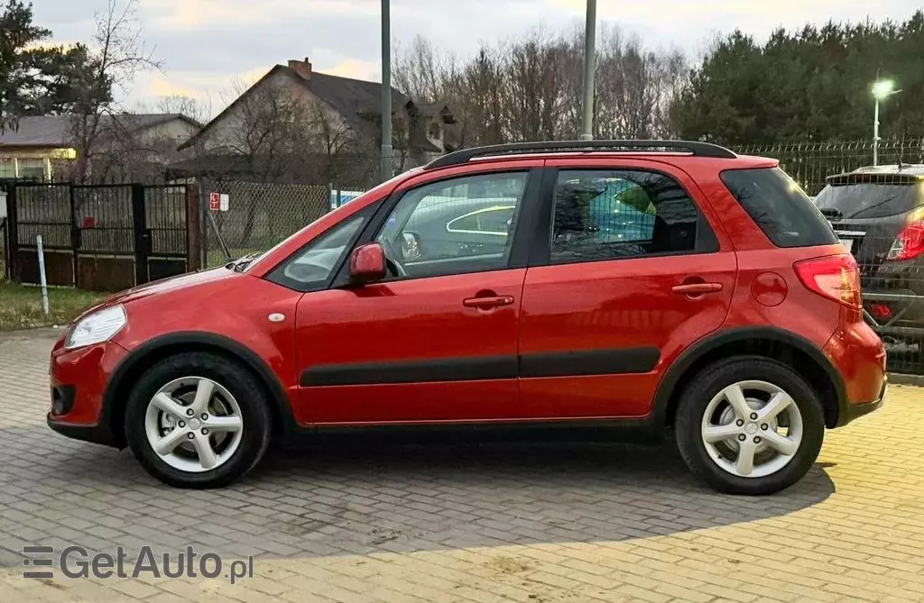 SUZUKI SX4 