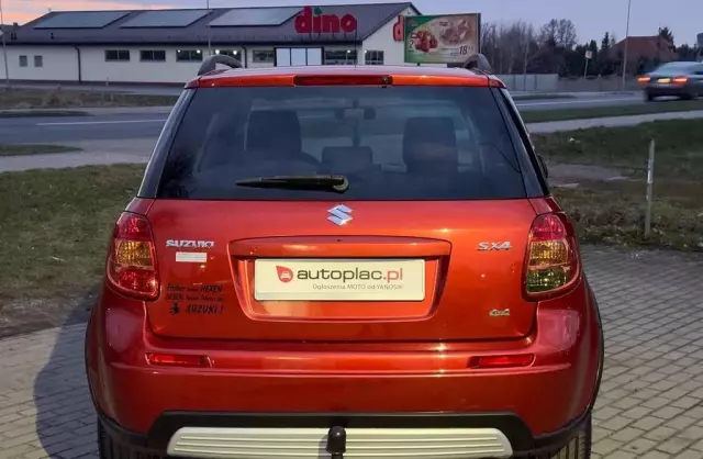 SUZUKI SX4 