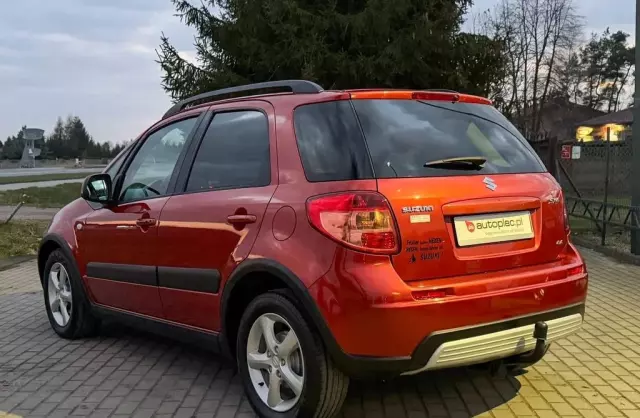 SUZUKI SX4 