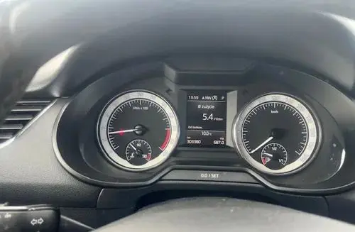 SKODA Octavia 
