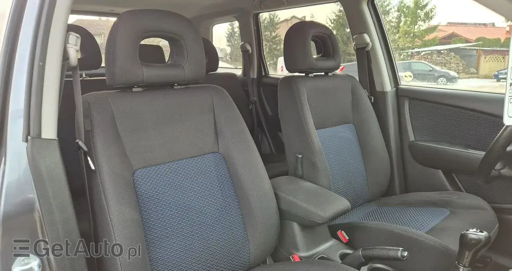 MITSUBISHI Outlander 2.4 4WD Intense