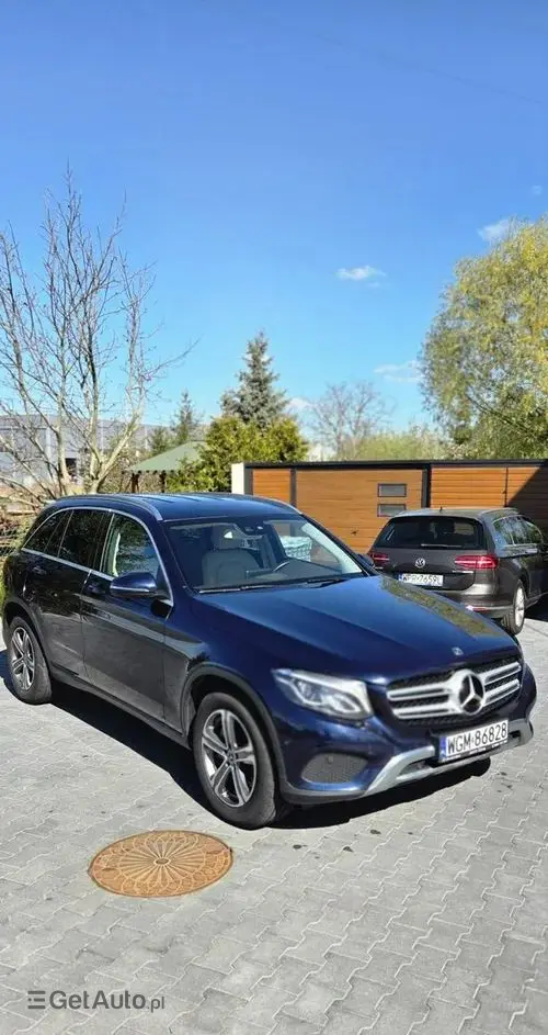MERCEDES-BENZ GLC 