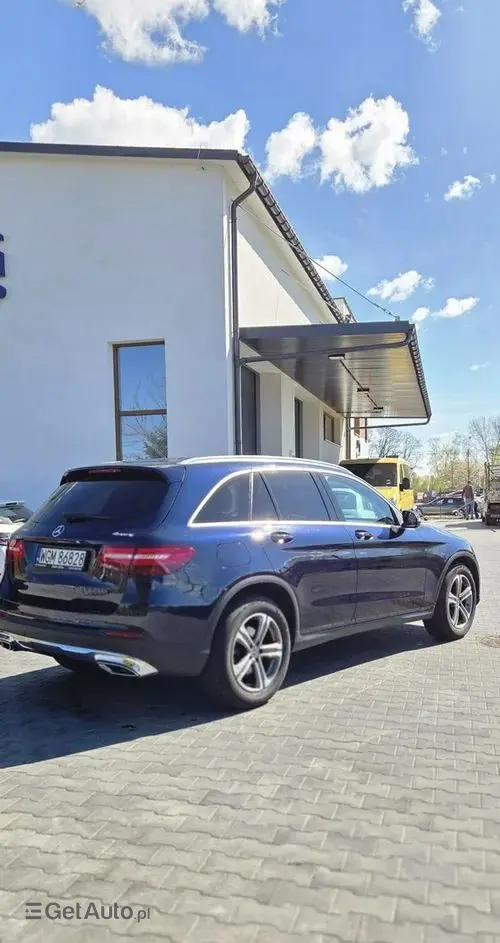 MERCEDES-BENZ GLC 