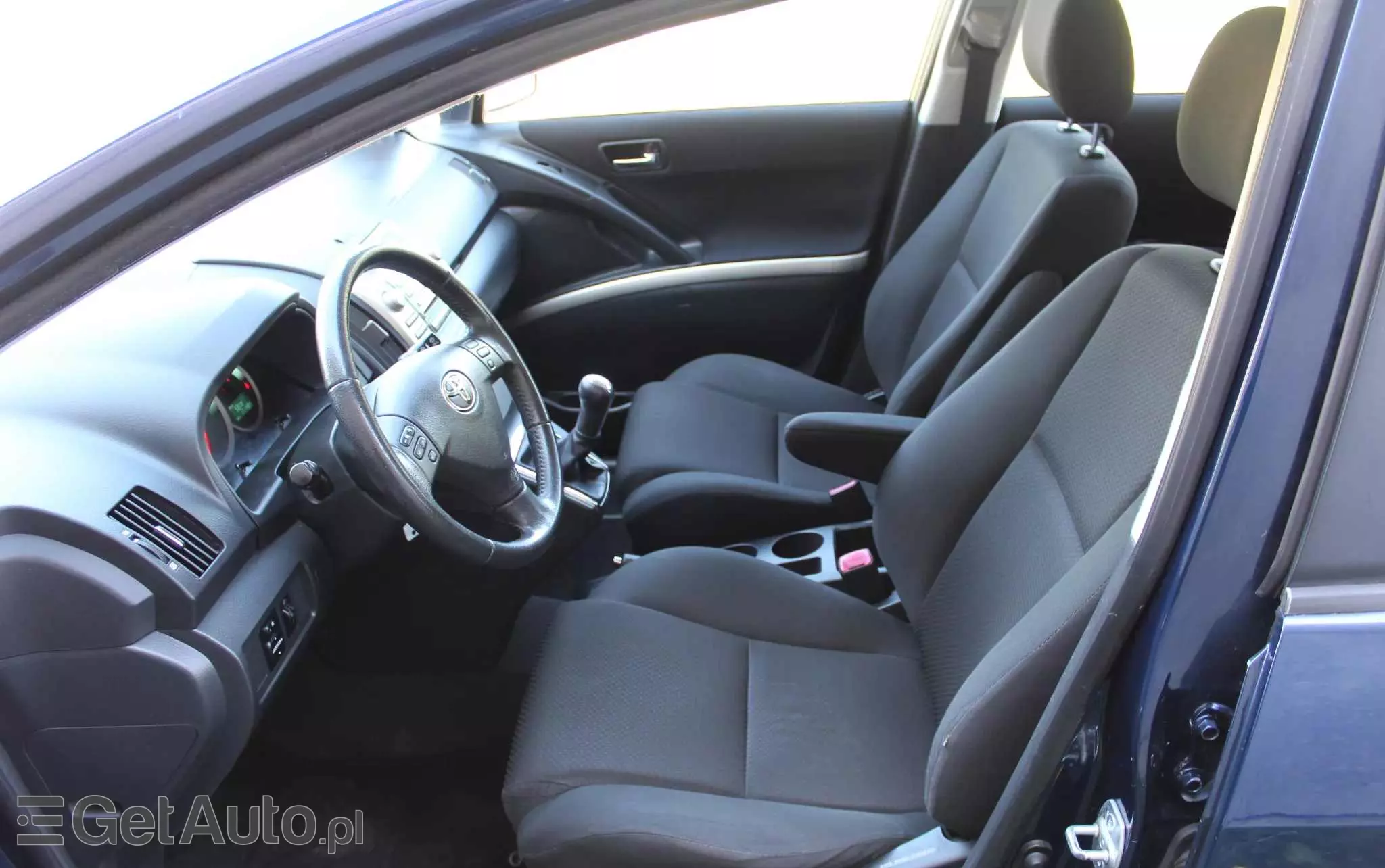 TOYOTA Corolla Verso Sol