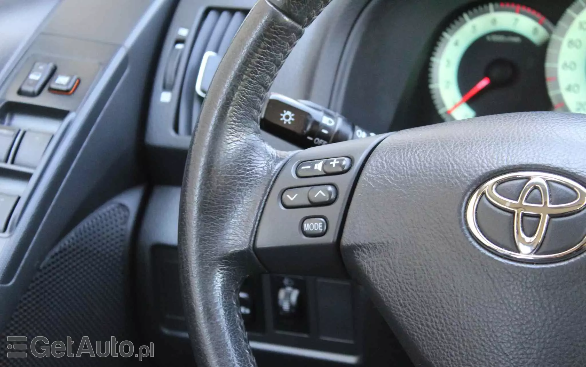 TOYOTA Corolla Verso Sol