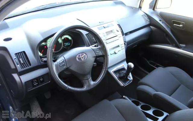 TOYOTA Corolla Verso Sol