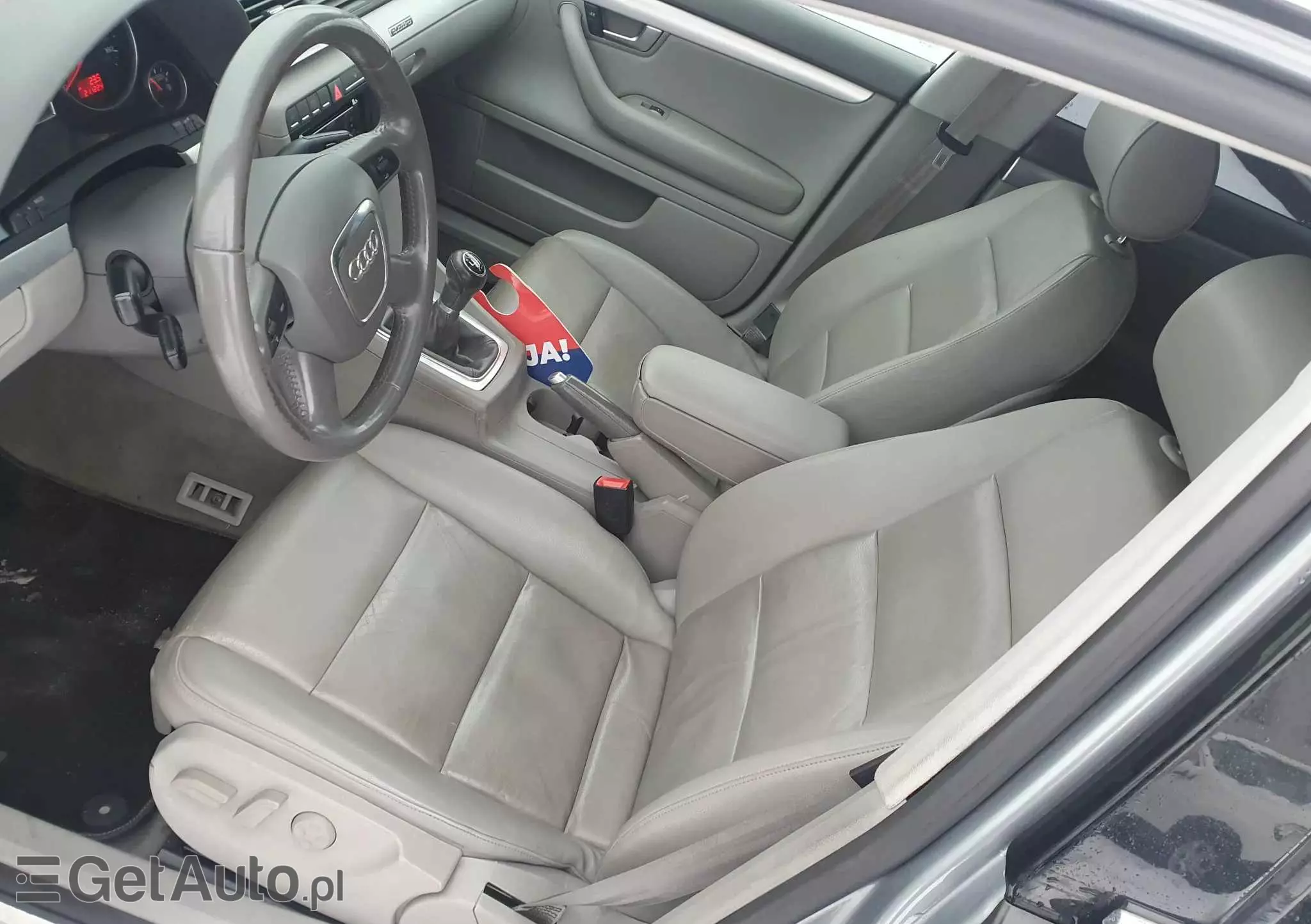 AUDI A4 Avant 2.0 T FSI quattro