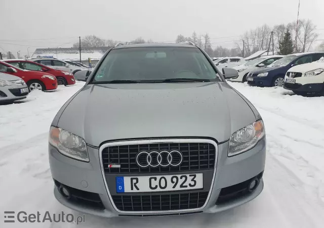 AUDI A4 Avant 2.0 T FSI quattro