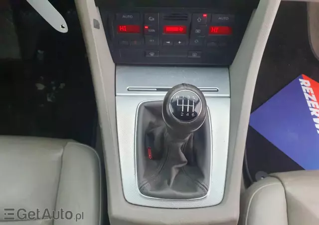 AUDI A4 Avant 2.0 T FSI quattro