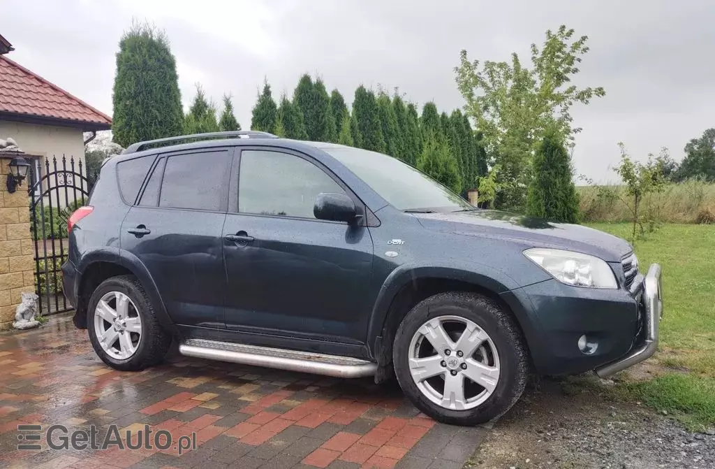 TOYOTA Rav 4 