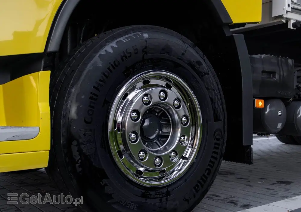 VOLVO VOLVO///FH///500///2018///HDS/// PALFINGER///PK22.001L///PILOT/// ROTATOR///CHWYTAK///OŚ SKRĘTNA/// BADANIE UDT///STAN BARDZO DOBRY/// 