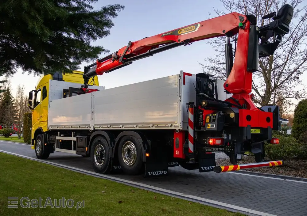 VOLVO VOLVO///FH///500///2018///HDS/// PALFINGER///PK22.001L///PILOT/// ROTATOR///CHWYTAK///OŚ SKRĘTNA/// BADANIE UDT///STAN BARDZO DOBRY/// 