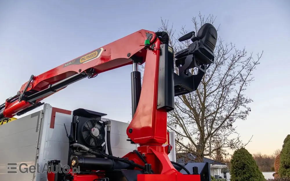 VOLVO VOLVO///FH///500///2018///HDS/// PALFINGER///PK22.001L///PILOT/// ROTATOR///CHWYTAK///OŚ SKRĘTNA/// BADANIE UDT///STAN BARDZO DOBRY/// 