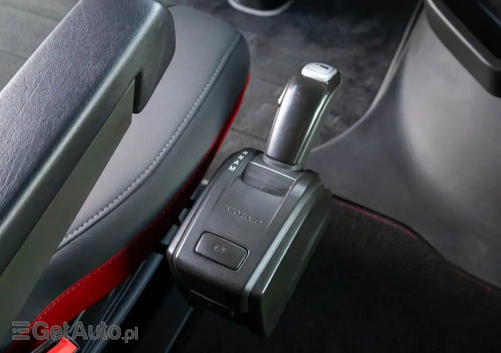 VOLVO VOLVO///FH///500///2018///HDS/// PALFINGER///PK22.001L///PILOT/// ROTATOR///CHWYTAK///OŚ SKRĘTNA/// BADANIE UDT///STAN BARDZO DOBRY/// 