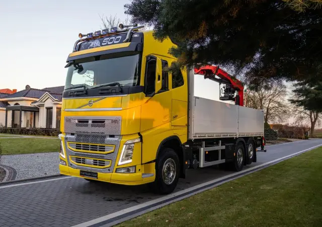 VOLVO VOLVO///FH///500///2018///HDS/// PALFINGER///PK22.001L///PILOT/// ROTATOR///CHWYTAK///OŚ SKRĘTNA/// BADANIE UDT///STAN BARDZO DOBRY/// 