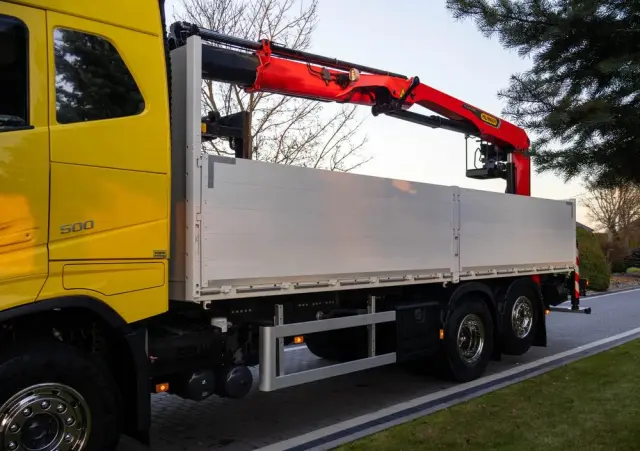 VOLVO VOLVO///FH///500///2018///HDS/// PALFINGER///PK22.001L///PILOT/// ROTATOR///CHWYTAK///OŚ SKRĘTNA/// BADANIE UDT///STAN BARDZO DOBRY/// 