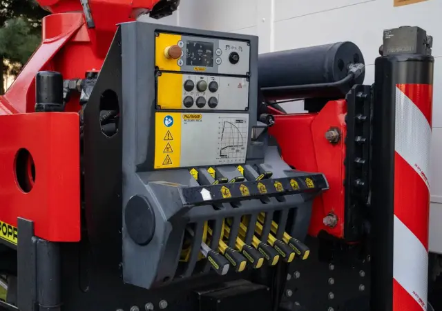 VOLVO VOLVO///FH///500///2018///HDS/// PALFINGER///PK22.001L///PILOT/// ROTATOR///CHWYTAK///OŚ SKRĘTNA/// BADANIE UDT///STAN BARDZO DOBRY/// 