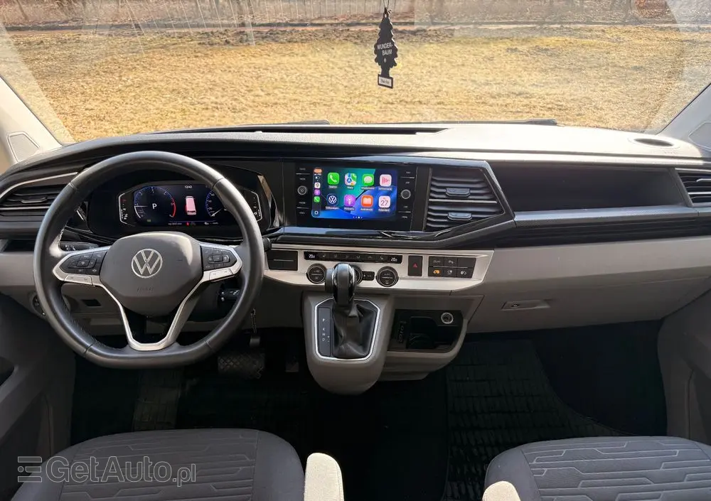 VOLKSWAGEN Caravelle 