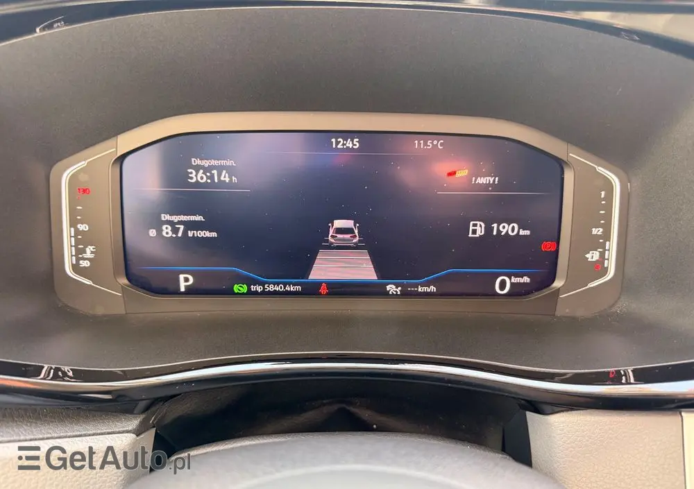 VOLKSWAGEN Caravelle 