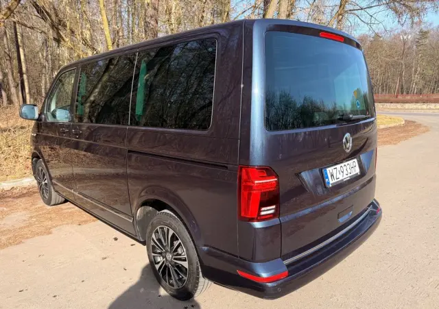 VOLKSWAGEN Caravelle 