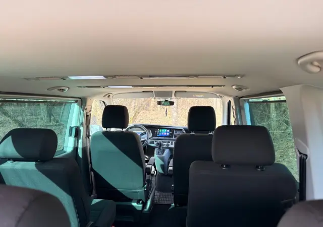 VOLKSWAGEN Caravelle 