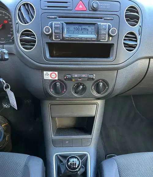 VOLKSWAGEN Golf Plus 