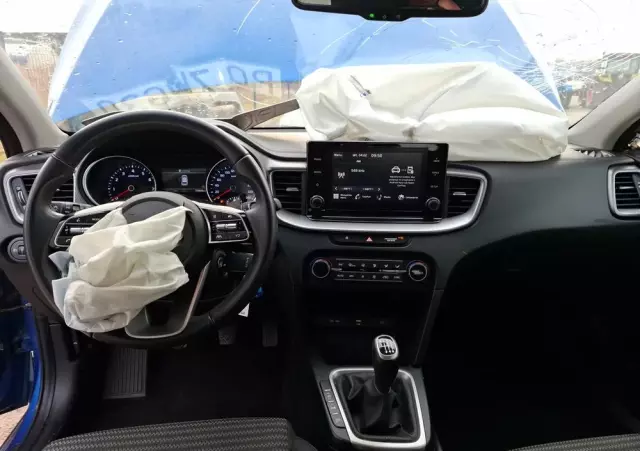 KIA Ceed 1.5 T-GDI M