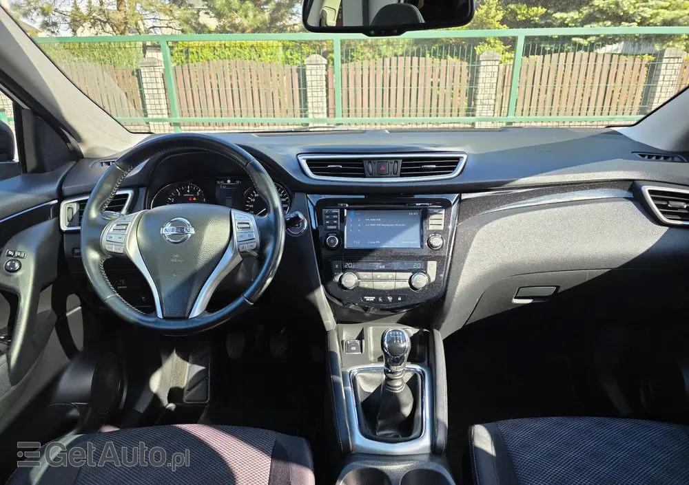 NISSAN Qashqai 1.2 DIG-T 360