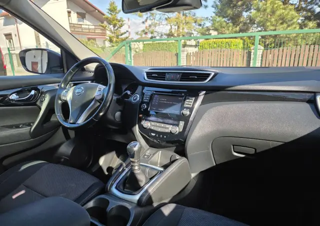 NISSAN Qashqai 1.2 DIG-T 360
