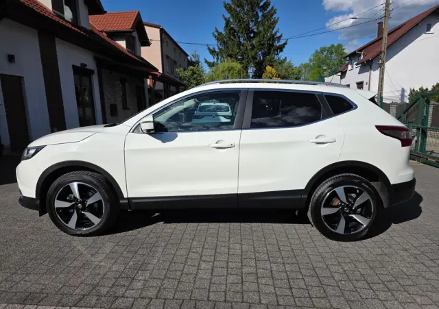 NISSAN Qashqai 1.2 DIG-T 360