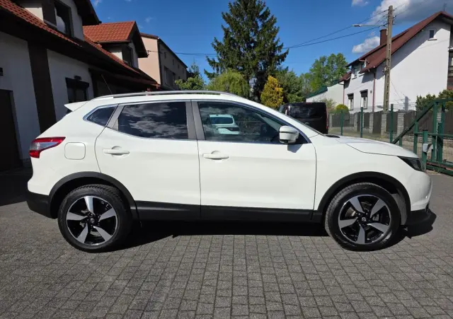 NISSAN Qashqai 1.2 DIG-T 360