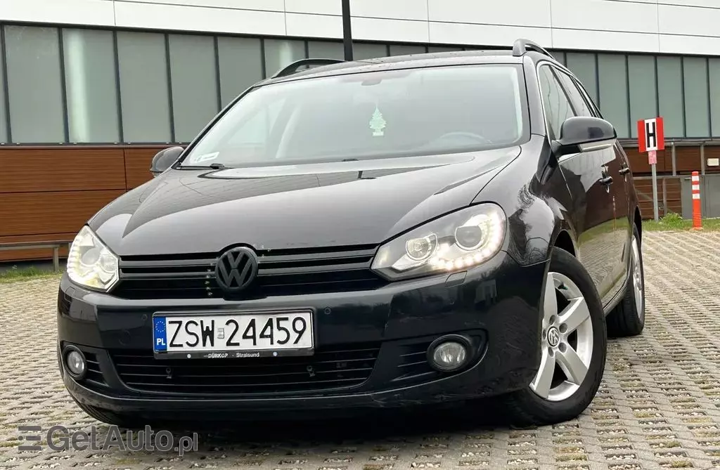 VOLKSWAGEN Golf 1.6 TDI (105 KM)