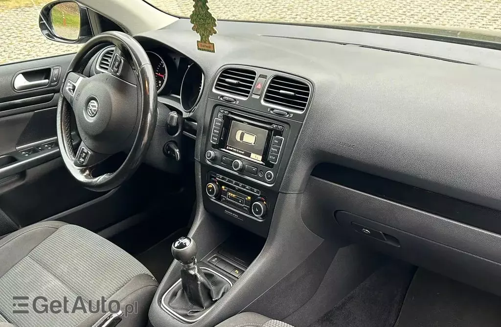 VOLKSWAGEN Golf 1.6 TDI (105 KM)